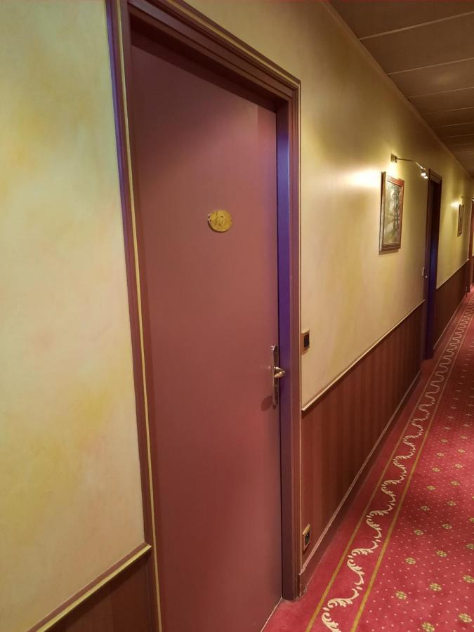 Logis Hotel Restaurant Le Medicis Blois Ngoại thất bức ảnh