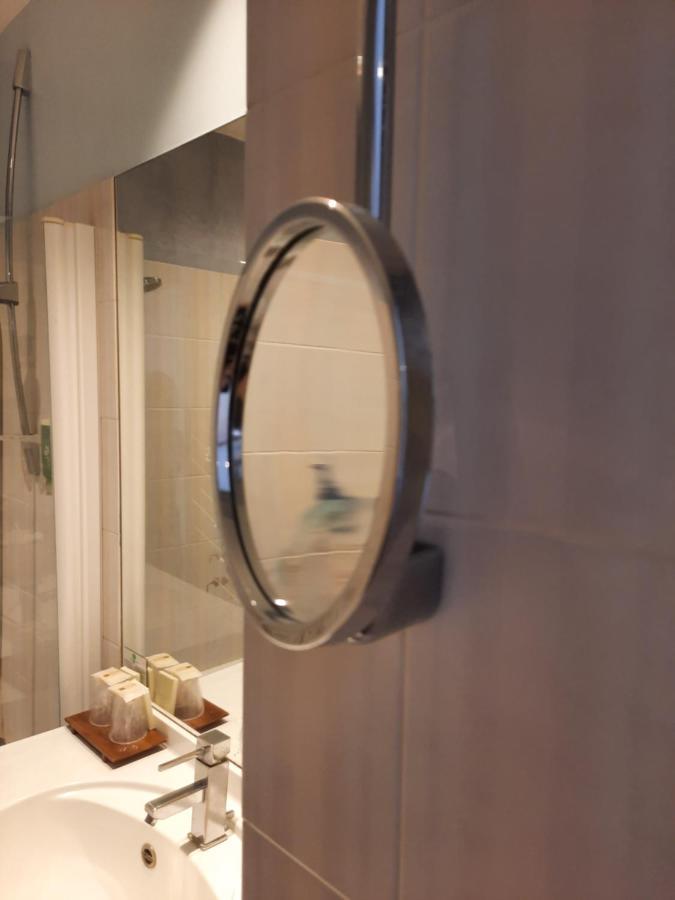 Logis Hotel Restaurant Le Medicis Blois Ngoại thất bức ảnh