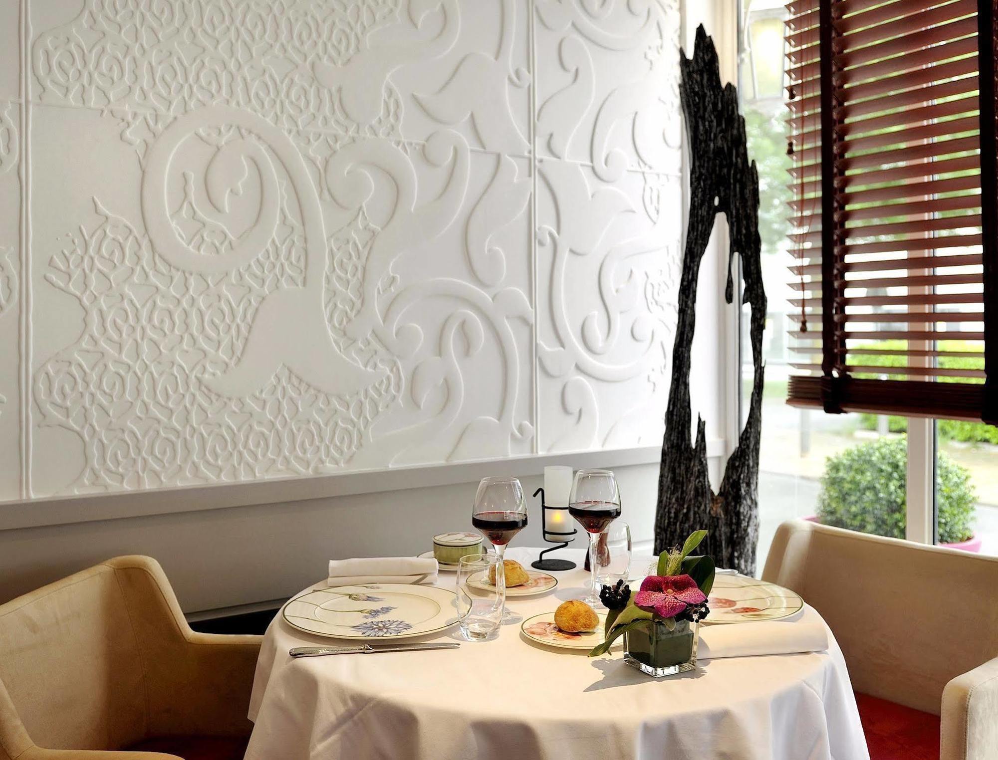 Logis Hotel Restaurant Le Medicis Blois Ngoại thất bức ảnh