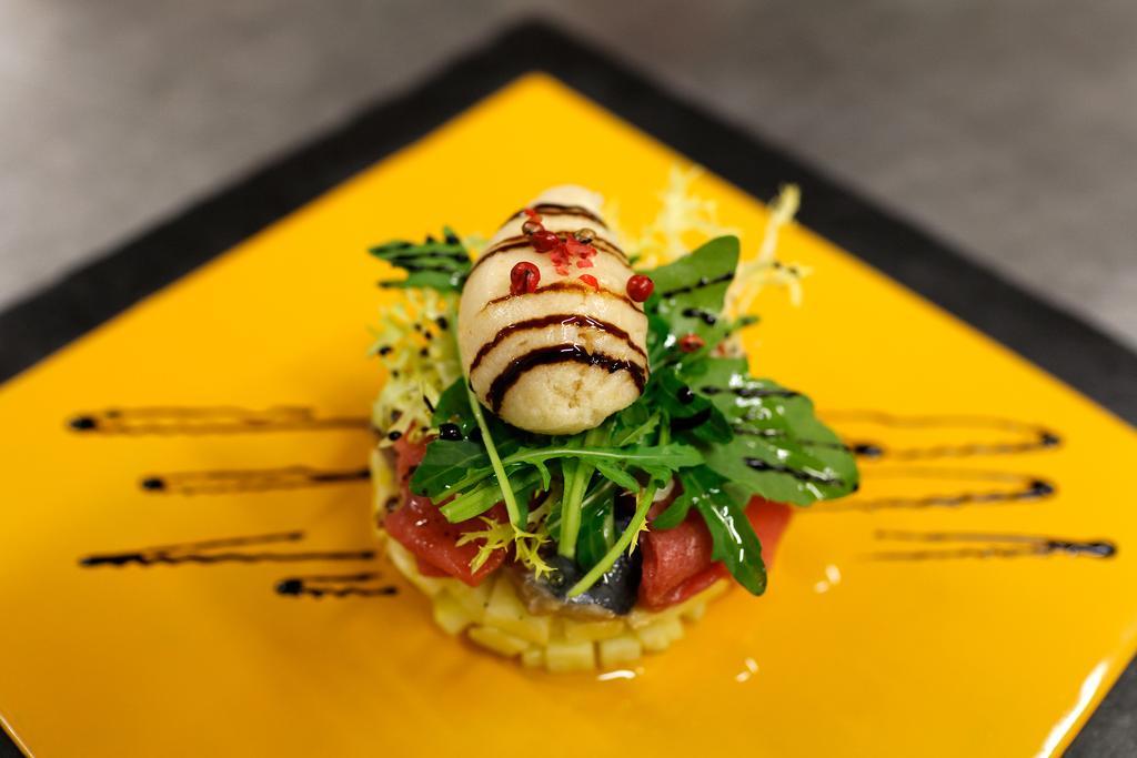 Logis Hotel Restaurant Le Medicis Blois Ngoại thất bức ảnh